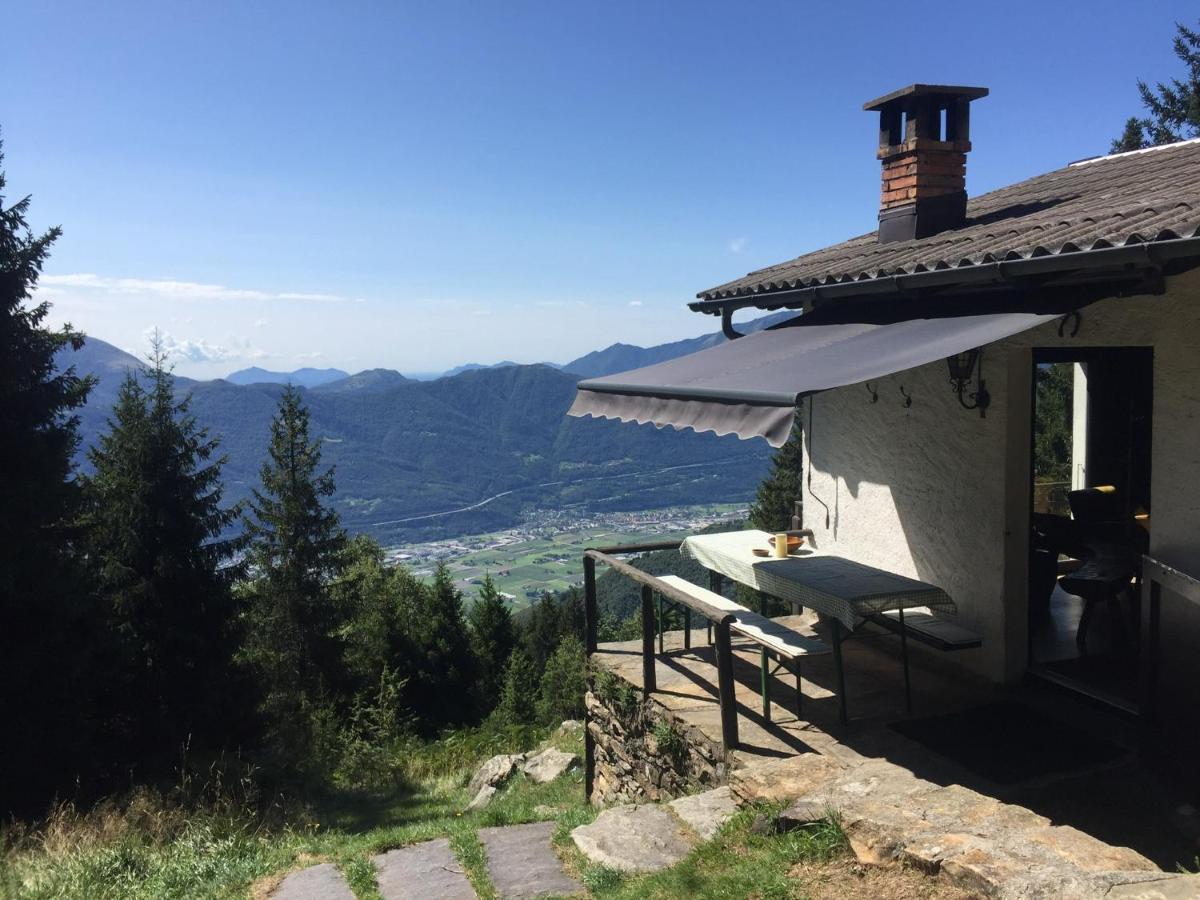 Do-Minus Boutique Home & Private Spa Ca Pedrot Mountain Cottage 몬테카라소 외부 사진